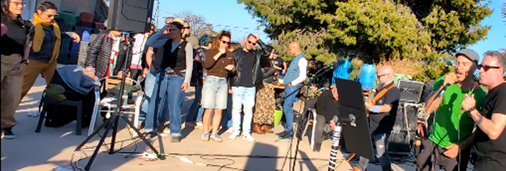 No hace falta ser Adele: Por qué el karaoke en directo es para todos los niveles